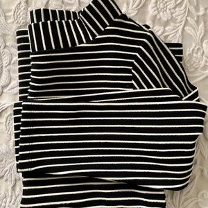 Ann Taylor Black and White Mock Boatneck Top